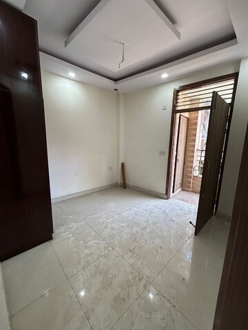 Room in 2 BHK Builder Floor at Shivpuri – for Sale
