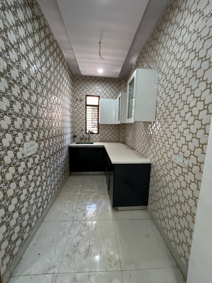 Kitchen, shivpuri 2 Bedroom 700 Sq.Ft. Builder Floor In Shivpuri Gurgaon 7063918