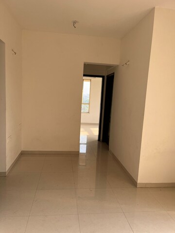 Room in 1.5 BHK Apartment at Nyati Evita, Dhanori – for Sale