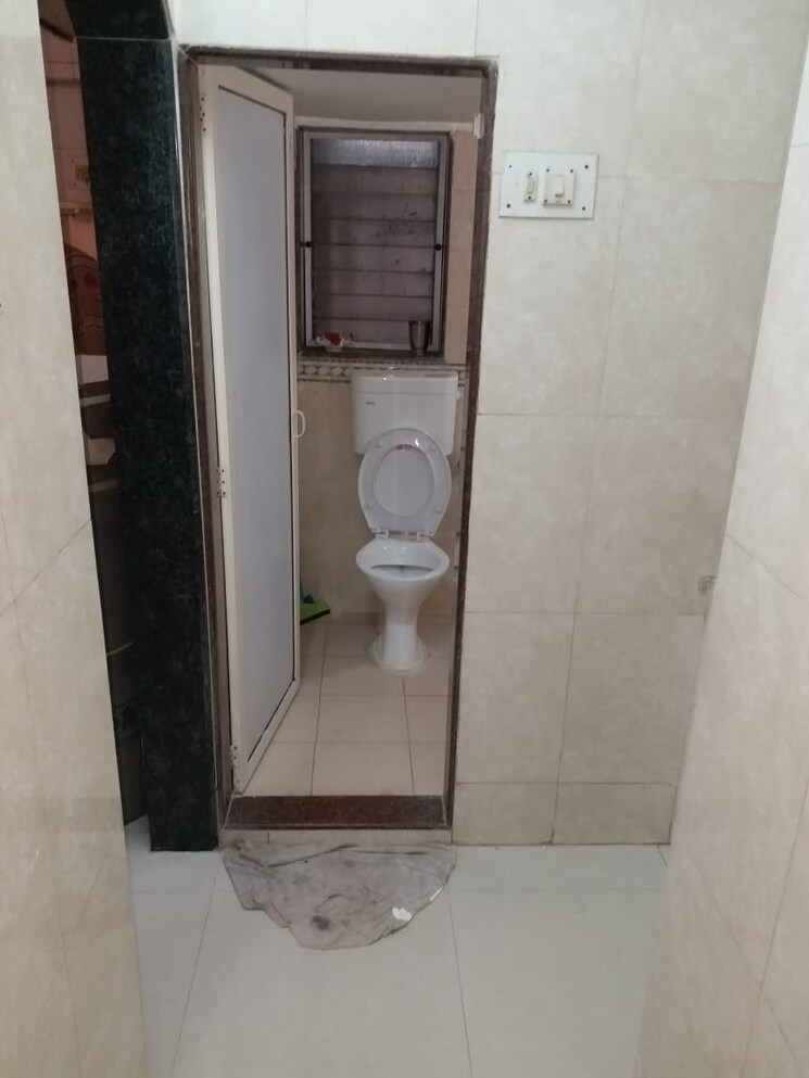 Bathroom, woodland-apartment 1 Bedroom 600 Sq.Ft. Apartment In Andheri West Mumbai 7066066