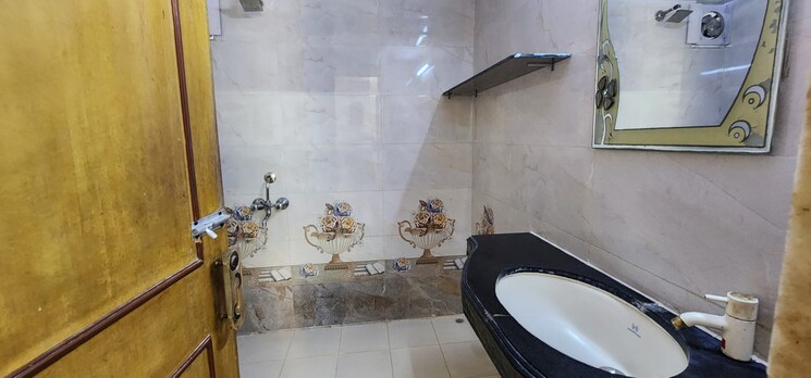 Bathroom, silver-sand-chs 2 Bedroom 1000 Sq.Ft. Apartment In Andheri West Mumbai 7066084