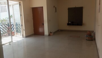 Room in 4 BHK Apartment at Puri Vip Floors, Sector 81 – for Sale