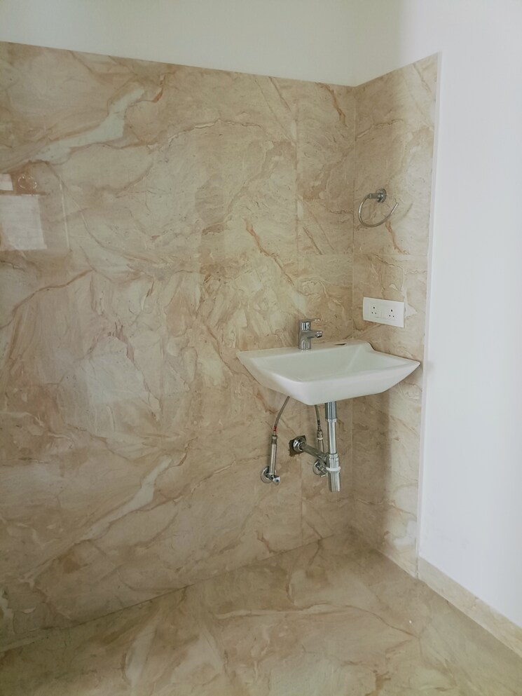 Bathroom, sanskruti-prabhat 2 Bedroom 1200 Sq.Ft. Apartment In Prabhat Road Pune 7066251