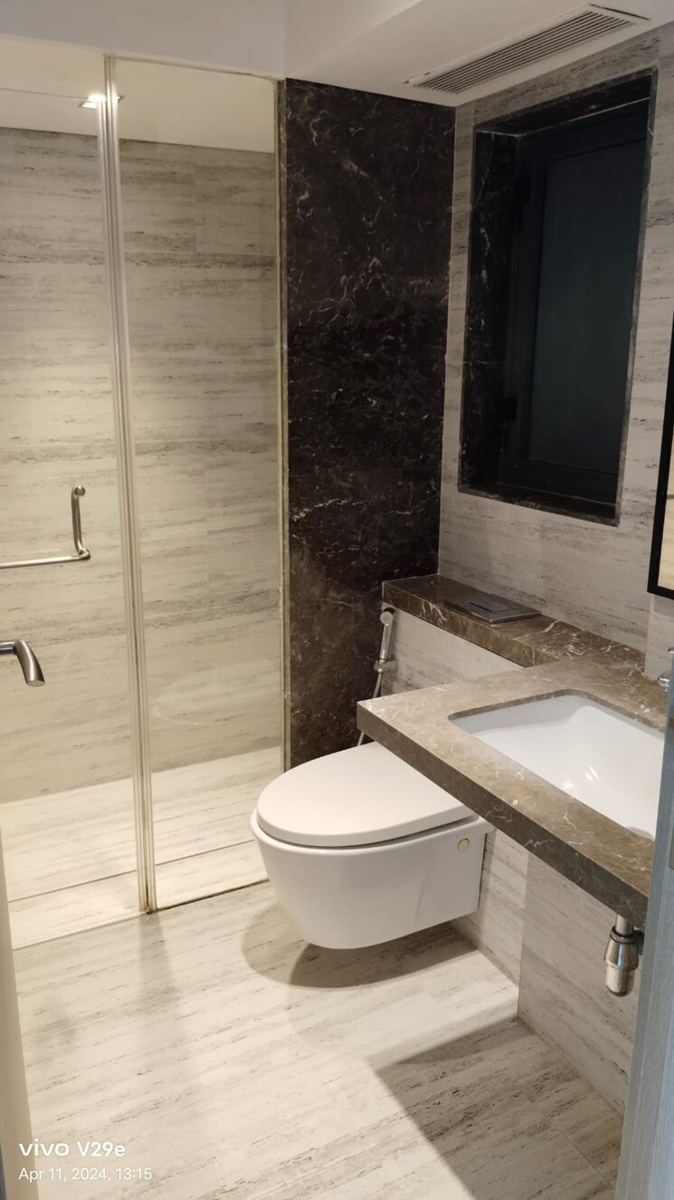 Bathroom, rustomjee-paramount 3 Bedroom 1287 Sq.Ft. Apartment In Khar West Mumbai 7066553