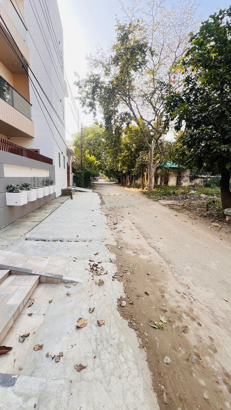 Exterior View, unitech-south-city 6+ Bedroom 3500 Sq.Ft. Villa In South City Lucknow 7066870