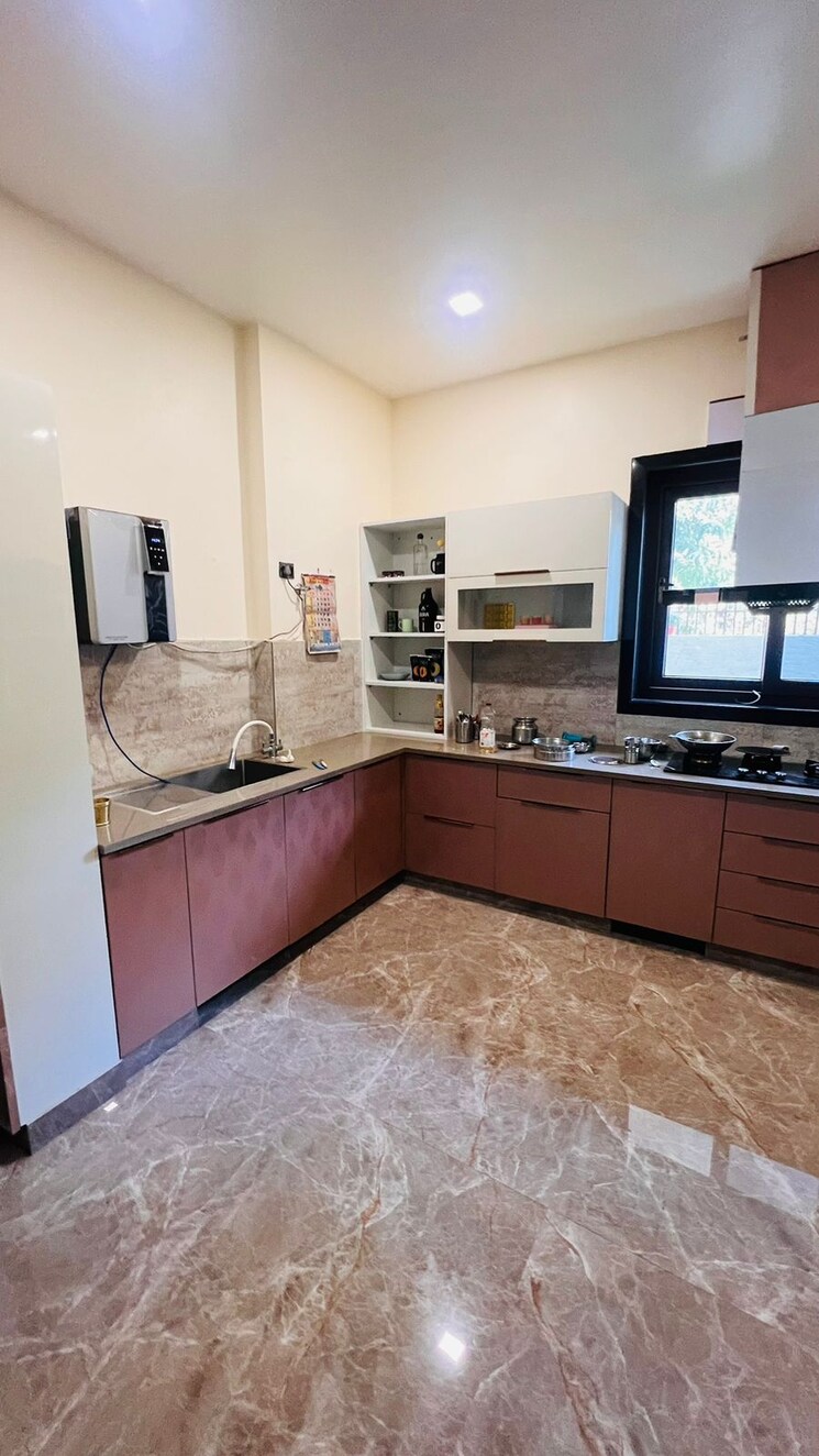 Kitchen, unitech-south-city 6+ Bedroom 3500 Sq.Ft. Villa In South City Lucknow 7066870