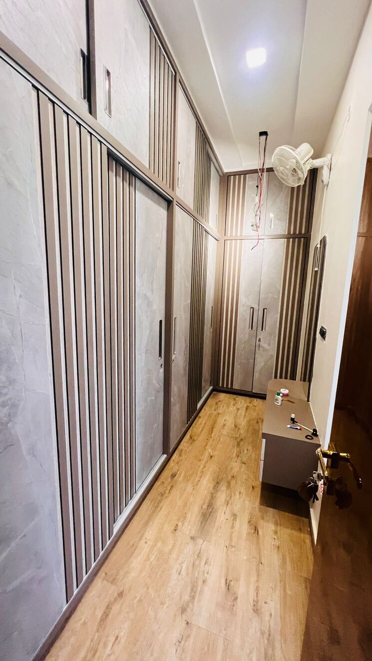 Bathroom, unitech-south-city 6+ Bedroom 3500 Sq.Ft. Villa In South City Lucknow 7066870