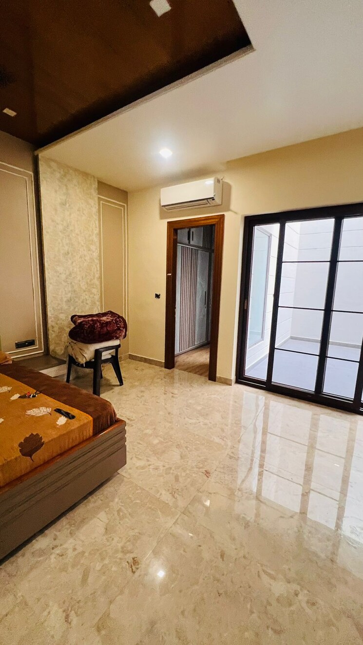 Bedroom, unitech-south-city 6+ Bedroom 3500 Sq.Ft. Villa In South City Lucknow 7066870