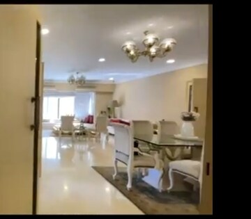 Floor Plan in 5 BHK Apartment at Bandra West – for Sale