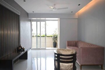 Kitchen in 3 BHK Apartment at Lokhandwala Harmony, Worli – for Sale