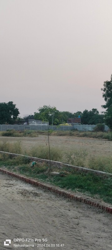  Plot For Sale in Pandit Kheda