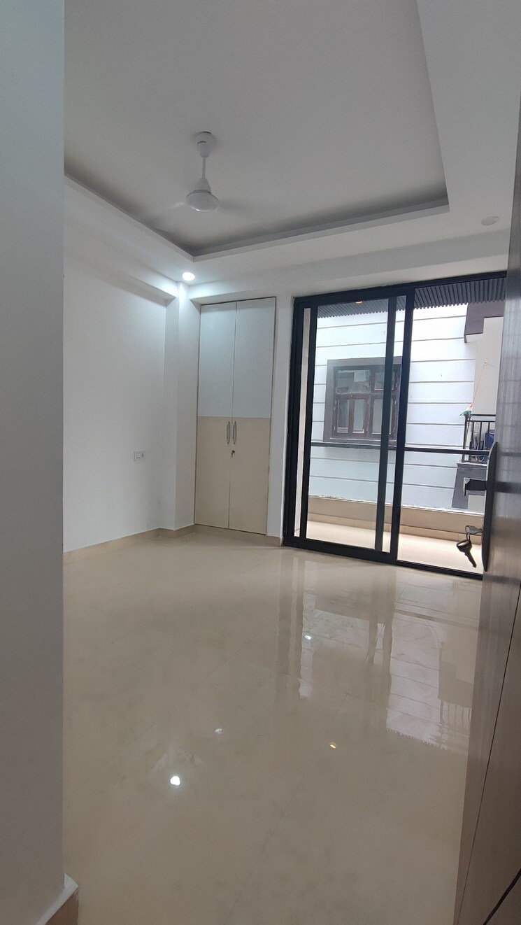 Room, chattarpur 3 Bedroom 1300 Sq.Ft. Builder Floor In Chattarpur Delhi 7068326