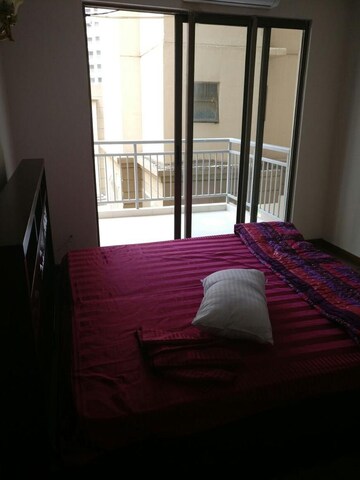 Room in 3 BHK Apartment at Godrej Frontier, Sector 80 – for Sale