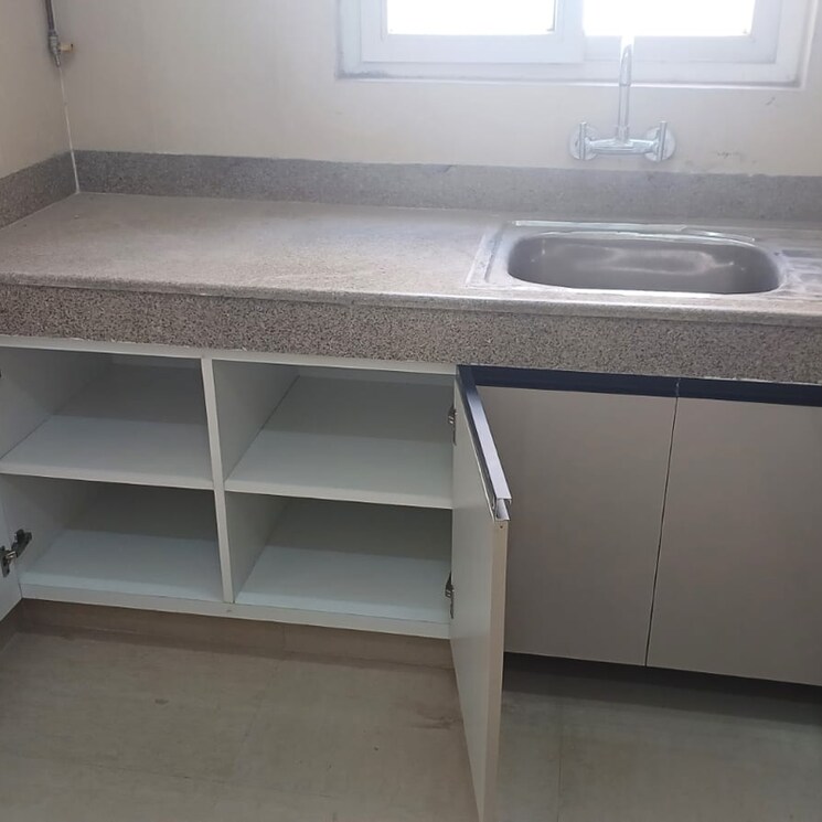 Kitchen, emaar-emerald-floors-premier 3 Bedroom 1650 Sq.Ft. Apartment In Sector 65 Gurgaon 7068501