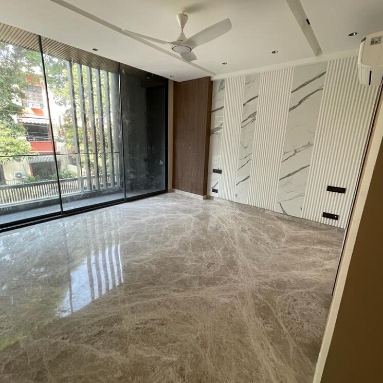 Room, dlf phase i 4 Bedroom 2700 Sq.Ft. Apartment In Dlf Phase I Gurgaon 7068529