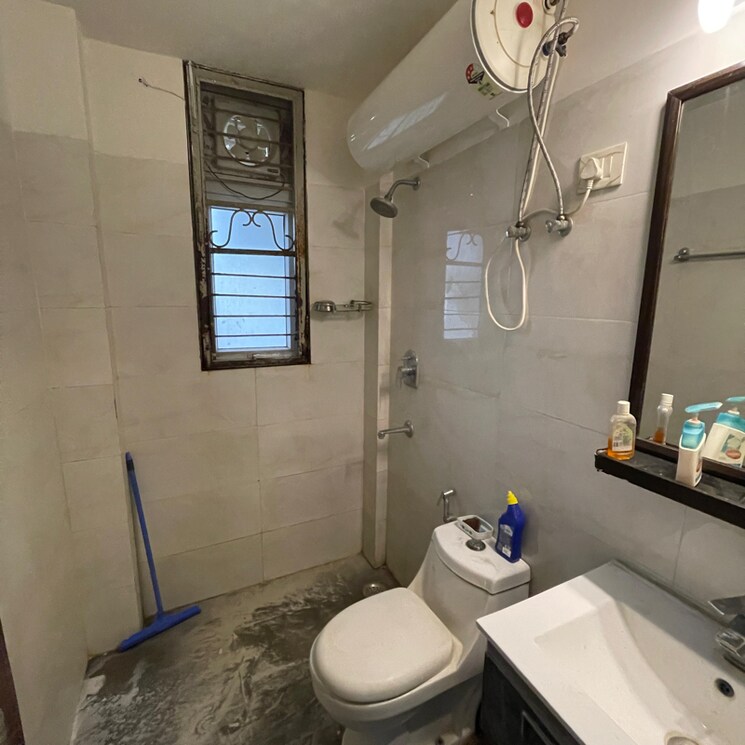 Bathroom, tulip-violet 3 Bedroom 1578 Sq.Ft. Apartment In Palda Dhaani Gurgaon 7068587