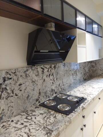 Kitchen in 3 BHK Builder Floor at BPTP Eden Estate, Sector 81 – for Sale