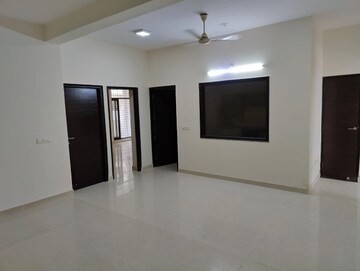 Room in 2.5 BHK Apartment at Zara Aavaas, Sector 104 – for Sale