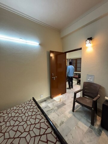 Living Room in 4 BHK Apartment at Vipul Belmonte, Sector 53 – for Sale
