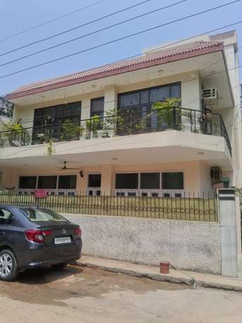 6+ BHK Villa For Resale in Sector 26 Noida 7069522