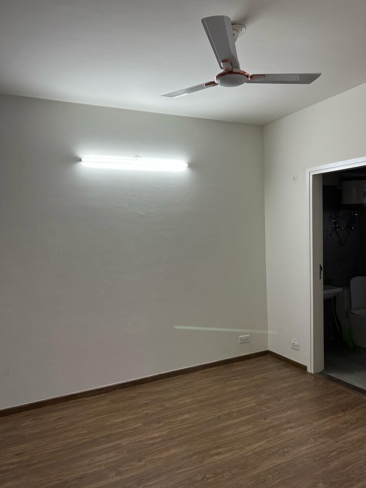 Room, shree-vardhman-green-court 2 Bedroom 526 Sq.Ft. Apartment In Sector 90 Gurgaon 7071899