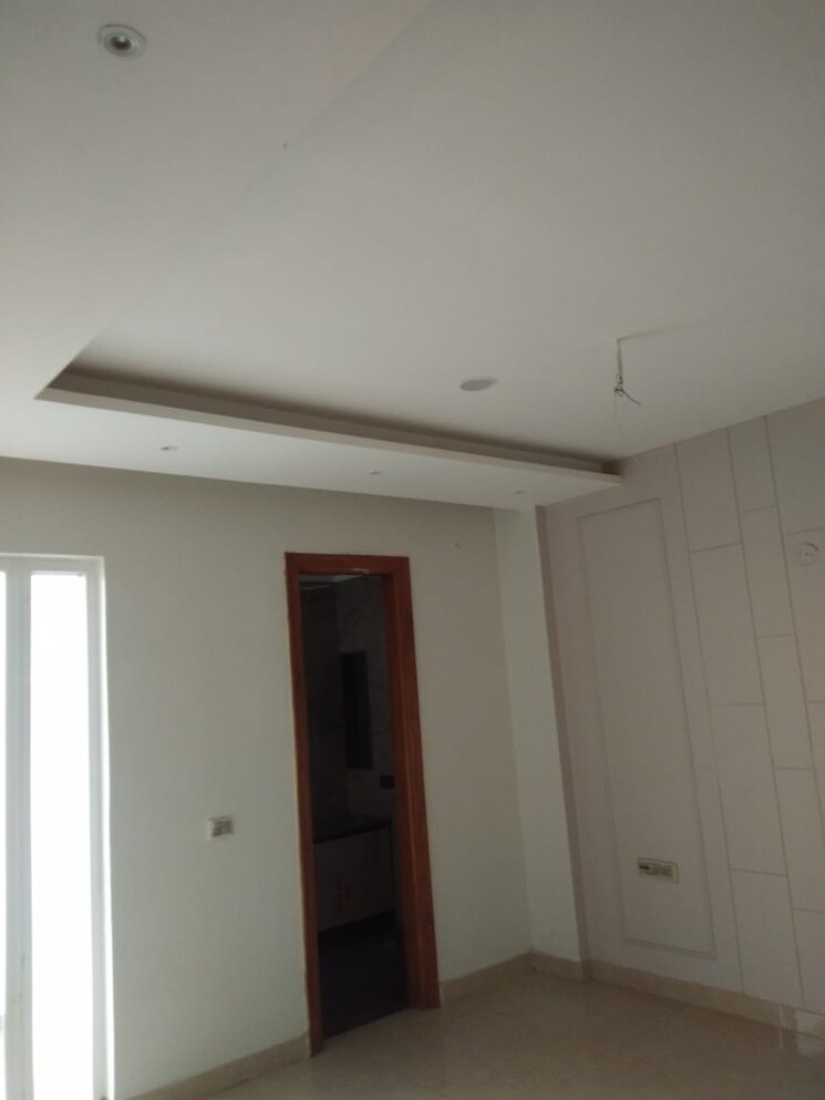 undefined, bptp-eden-estate 4 Bedroom 275 Sq.Yd. Builder Floor In Sector 81 Faridabad 7072418