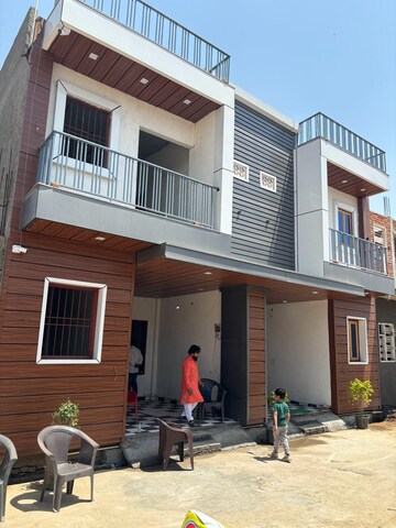 3.5 BHK Villa For Sale in Upsidc Site B