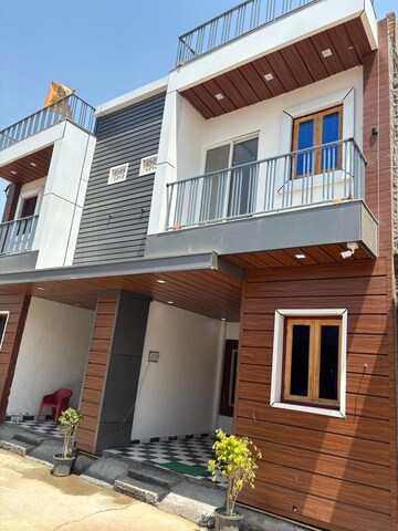 3.5 BHK Villa – Exterior View View at Upsidc Site B - for Sale