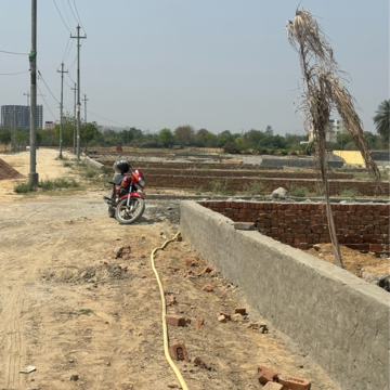Plot Area in  Plot at Knowledge Park V Greater Noida – for Sale