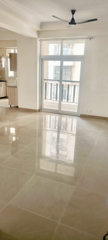 Room in 3 BHK Apartment at Sethi Max Royale, Sector 76 – for Sale