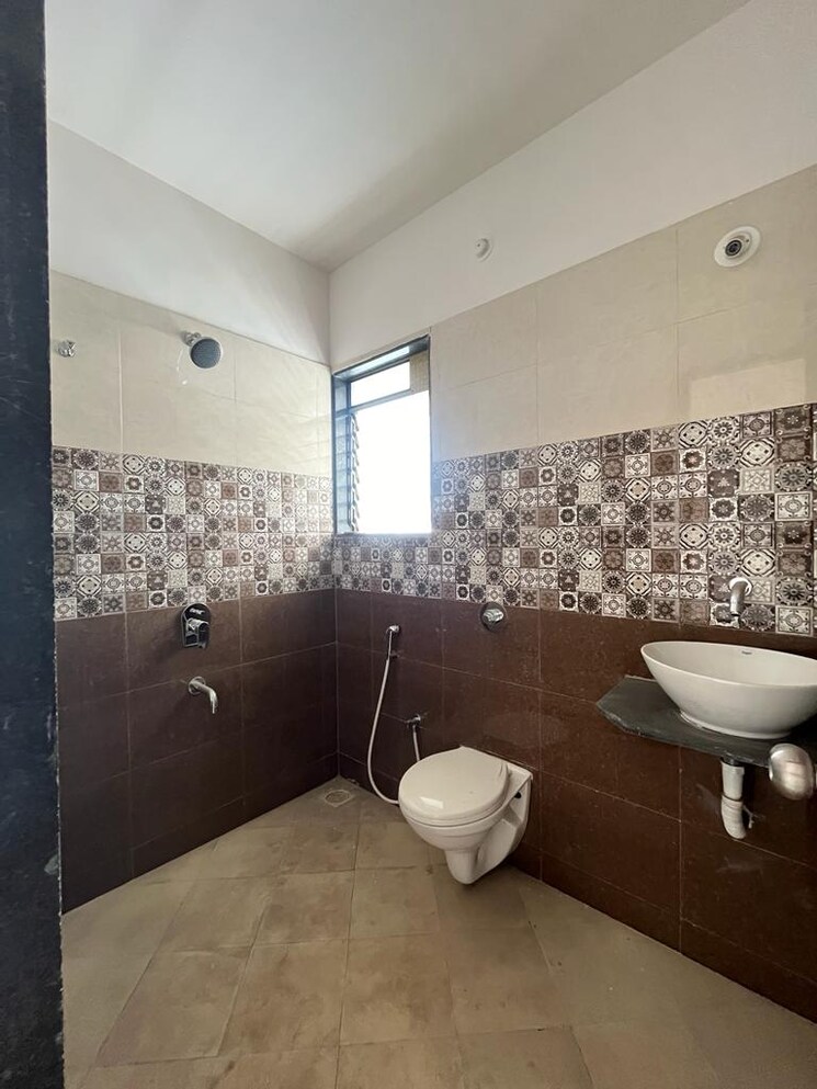 Bathroom, pratik-residency-ulwe 2 Bedroom 1000 Sq.Ft. Apartment In Ulwe Sector 9 Navi Mumbai 7075237