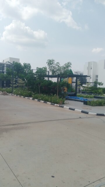 Parking in 4 BHK Villa at Osman Nagar – for Sale