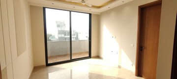 Room in 3 BHK Builder Floor at Ansal Sushant Lok I, Sector 43 – for Sale