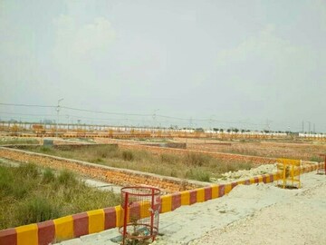  Plot – Exterior View View at Kisan Path - for Sale