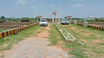  Plot – Exterior View View at Sultanpur Road - for Sale