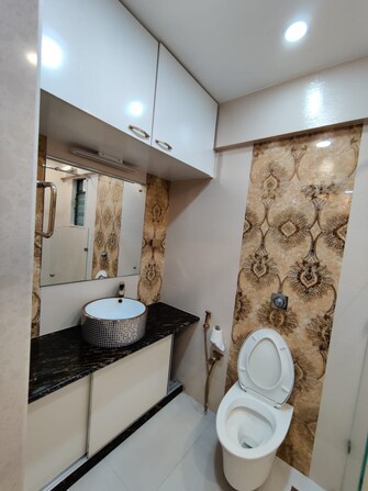 1 BHK Apartment For Resale in Deep Niketan Apartment Malad West Mumbai  7077008