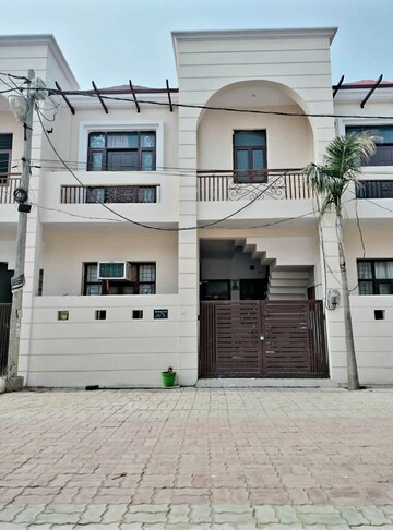 3 BHK Villa For Sale in Garg Palm Paradise, Indira Nagar