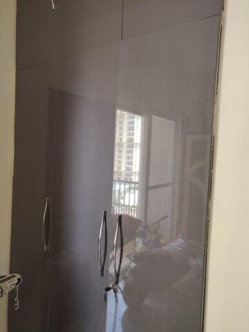 Room in 4 BHK Apartment at Great Value Sharanam, Sector 107 – for Sale