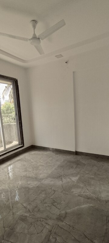 Room in 1 BHK Apartment at Shree Zalawad Nagar CHS, Nalasopara East – for Sale