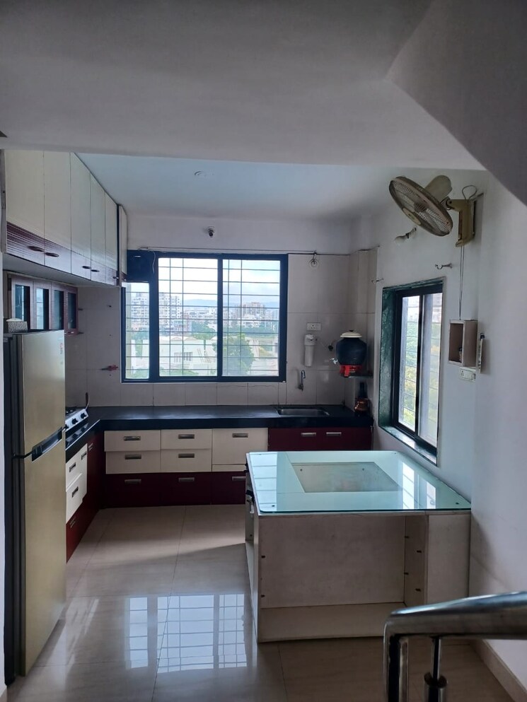 Kitchen, krishna-homes 3 Bedroom 2000 Sq.Ft. Penthouse In Pradhikaran Pune 7077886