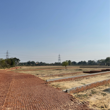 Plot Area in  Plot at Bakhshi Ka Talab – for Sale