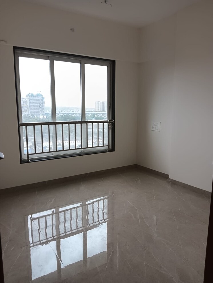 Room, thapar-suburbia 2 Bedroom 684 Sq.Ft. Apartment In Chembur Mumbai 7078260