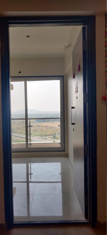 Room in 2 BHK Apartment at Geomatrix Silvercrest, Kalamboli Sector 20 – for Sale