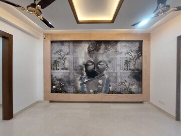 Room in 4 BHK Builder Floor at Green Fields Colony – for Sale