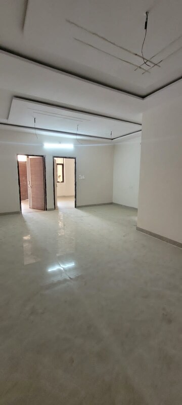 Room in 2 BHK Independent House at Faizabad Road – for Sale