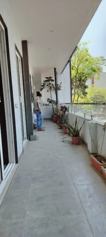 Balcony in 4 BHK Builder Floor at South City 1 – for Sale