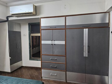 Room in 3 BHK Apartment at Regency Towers, Kavesar – for Sale