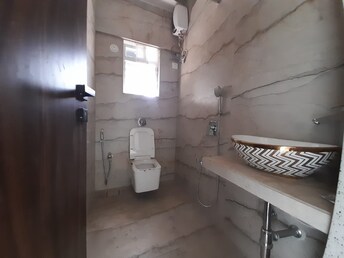 रेसिडेन्शियल फ्लॅट वर्ग फुट फॉर रीसेल इन गोरेगाव ईस्ट मुंबई  7079619