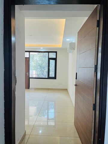 Room in 3 BHK Apartment at Peer Mucchalla – for Sale