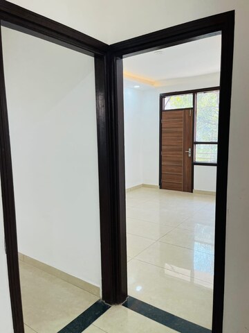 Room in 3 BHK Apartment at Peer Mucchalla – for Sale